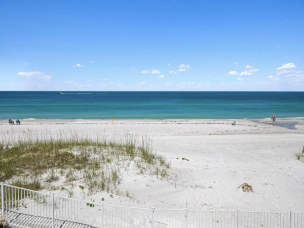 Anna Maria Island Four Bedroom Florida On The Beach!